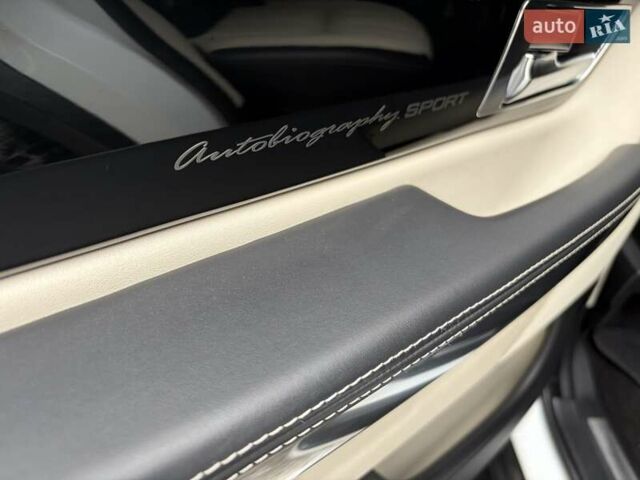 Белый Ленд Ровер Рендж Ровер Спорт, объемом двигателя 3 л и пробегом 154 тыс. км за 22100 $, фото 19 на Automoto.ua