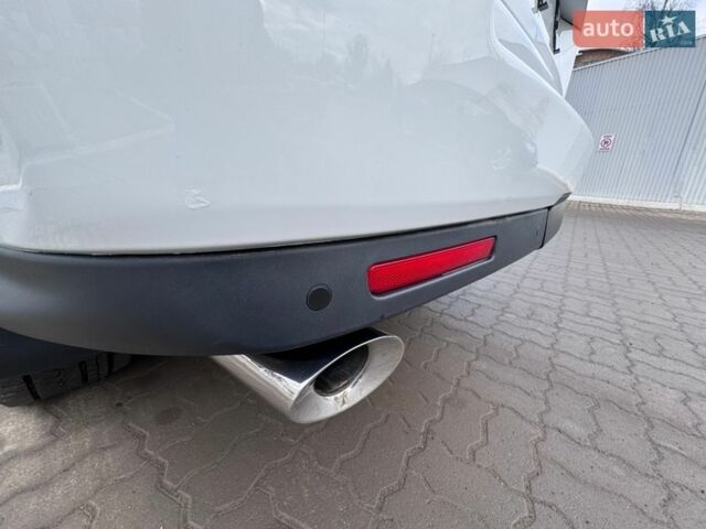 Белый Ленд Ровер Рендж Ровер Спорт, объемом двигателя 2.99 л и пробегом 268 тыс. км за 16999 $, фото 54 на Automoto.ua