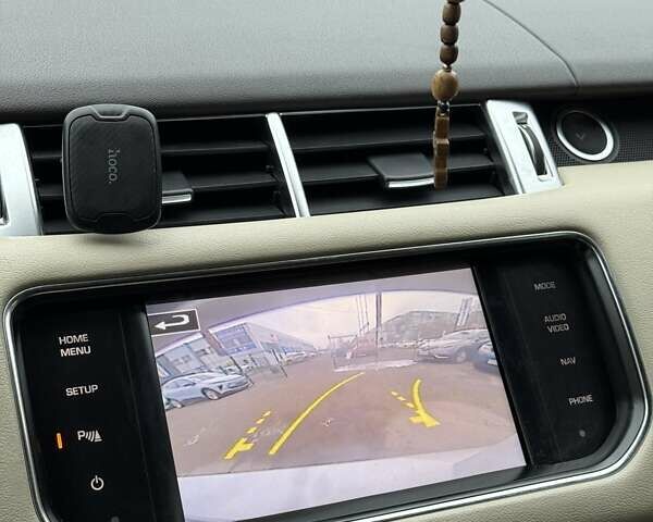 Білий Ленд Ровер Range Rover Sport, об'ємом двигуна 3 л та пробігом 190 тис. км за 24500 $, фото 41 на Automoto.ua