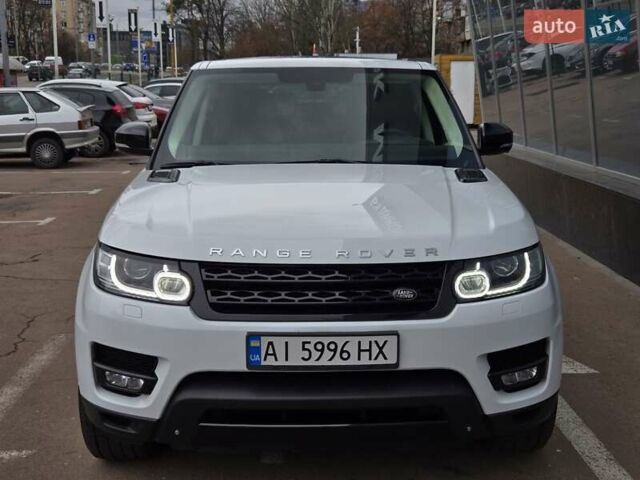 Белый Ленд Ровер Рендж Ровер Спорт, объемом двигателя 5 л и пробегом 122 тыс. км за 34500 $, фото 2 на Automoto.ua