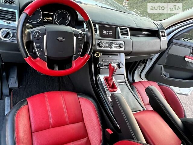 Белый Ленд Ровер Рендж Ровер Спорт, объемом двигателя 3 л и пробегом 156 тыс. км за 21500 $, фото 54 на Automoto.ua