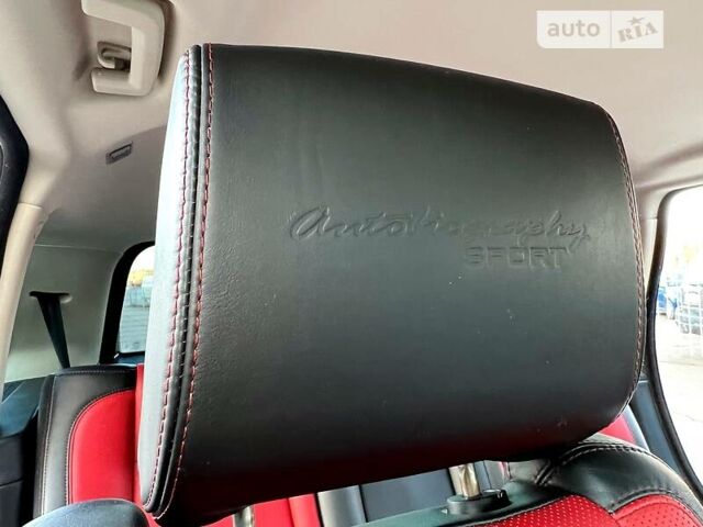 Белый Ленд Ровер Рендж Ровер Спорт, объемом двигателя 3 л и пробегом 156 тыс. км за 23500 $, фото 33 на Automoto.ua