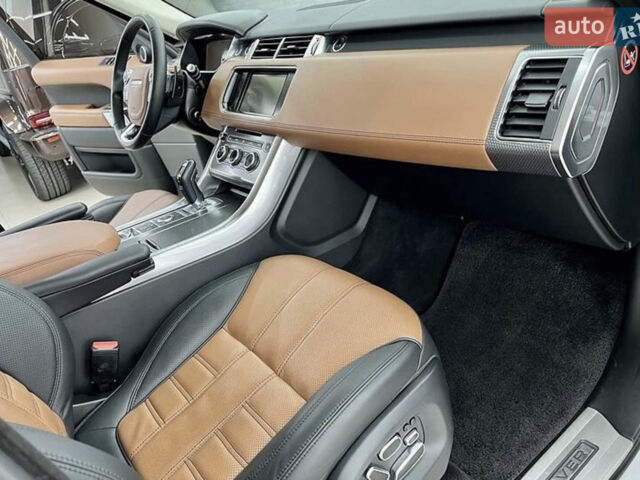 Білий Ленд Ровер Range Rover Sport, об'ємом двигуна 5 л та пробігом 119 тис. км за 39500 $, фото 28 на Automoto.ua
