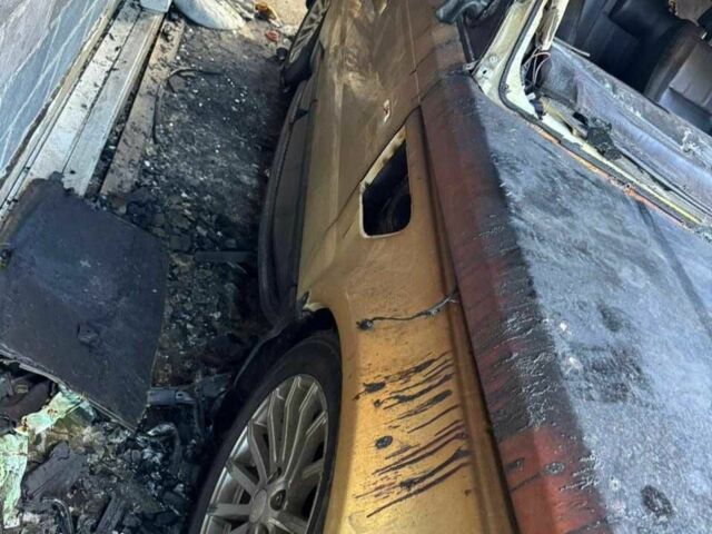 Білий Ленд Ровер Range Rover Sport, об'ємом двигуна 0 л та пробігом 144 тис. км за 5500 $, фото 3 на Automoto.ua