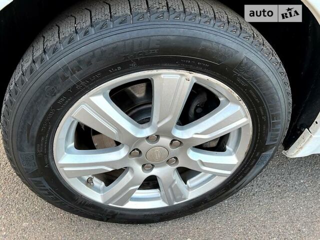 Белый Ленд Ровер Рендж Ровер Спорт, объемом двигателя 3 л и пробегом 156 тыс. км за 21500 $, фото 10 на Automoto.ua