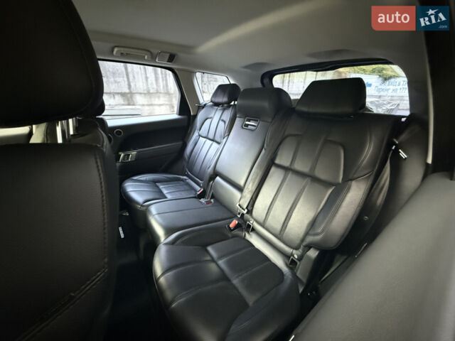 Білий Ленд Ровер Range Rover Sport, об'ємом двигуна 2.99 л та пробігом 197 тис. км за 24000 $, фото 13 на Automoto.ua
