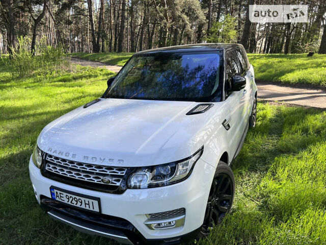 Білий Ленд Ровер Range Rover Sport, об'ємом двигуна 2.99 л та пробігом 107 тис. км за 32000 $, фото 1 на Automoto.ua