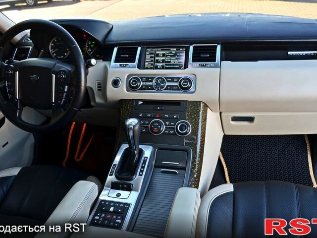 Білий Ленд Ровер Range Rover Sport, об'ємом двигуна 5 л та пробігом 135 тис. км за 18850 $, фото 6 на Automoto.ua