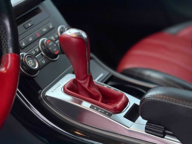 Белый Ленд Ровер Рендж Ровер Спорт, объемом двигателя 3 л и пробегом 156 тыс. км за 21000 $, фото 15 на Automoto.ua