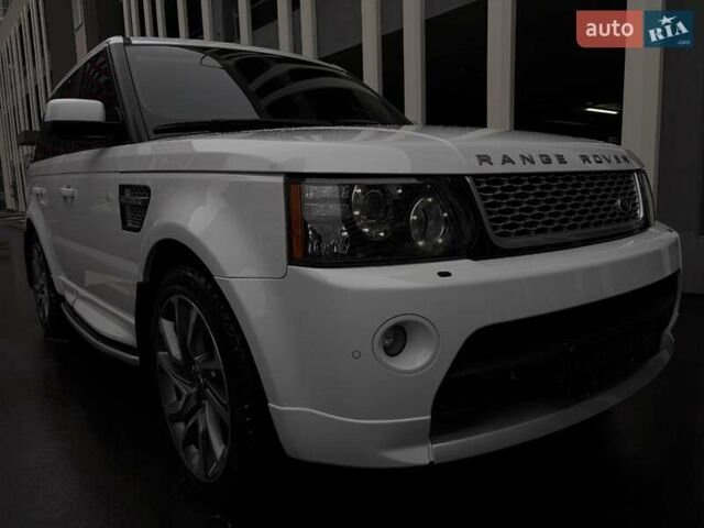 Белый Ленд Ровер Рендж Ровер Спорт, объемом двигателя 3 л и пробегом 149 тыс. км за 23222 $, фото 3 на Automoto.ua
