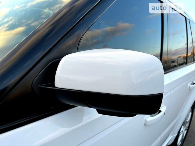 Белый Ленд Ровер Рендж Ровер Спорт, объемом двигателя 3 л и пробегом 156 тыс. км за 23500 $, фото 7 на Automoto.ua