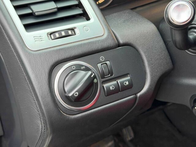 Белый Ленд Ровер Рендж Ровер Спорт, объемом двигателя 3 л и пробегом 156 тыс. км за 21000 $, фото 13 на Automoto.ua