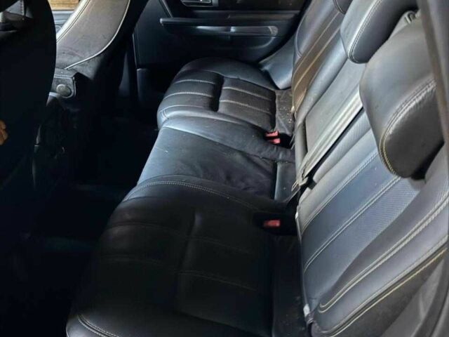 Білий Ленд Ровер Range Rover Sport, об'ємом двигуна 0 л та пробігом 144 тис. км за 5500 $, фото 7 на Automoto.ua