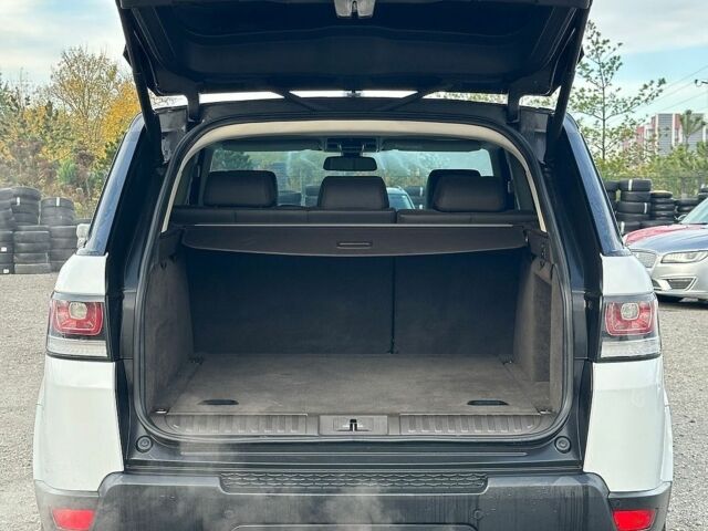 Білий Ленд Ровер Range Rover Sport, об'ємом двигуна 3 л та пробігом 193 тис. км за 17999 $, фото 11 на Automoto.ua