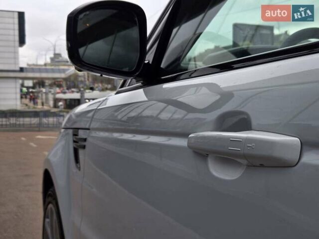 Белый Ленд Ровер Рендж Ровер Спорт, объемом двигателя 5 л и пробегом 122 тыс. км за 34500 $, фото 36 на Automoto.ua