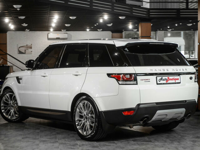Білий Ленд Ровер Range Rover Sport, об'ємом двигуна 3 л та пробігом 76 тис. км за 49500 $, фото 4 на Automoto.ua