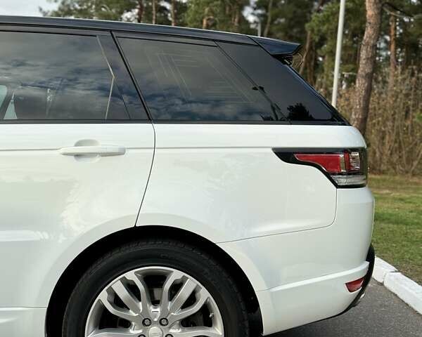 Ленд Ровер Рендж Ровер Спорт 2013 в Киеве на Automoto.ua Белый Ленд Ровер Рендж Ровер Спорт, объемом двигателя 3 л и пробегом 108 тыс. км за 27800 $, фото 17 на Automoto.ua