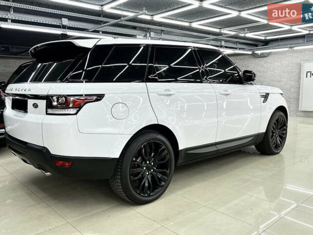Білий Ленд Ровер Range Rover Sport, об'ємом двигуна 5 л та пробігом 119 тис. км за 39500 $, фото 7 на Automoto.ua