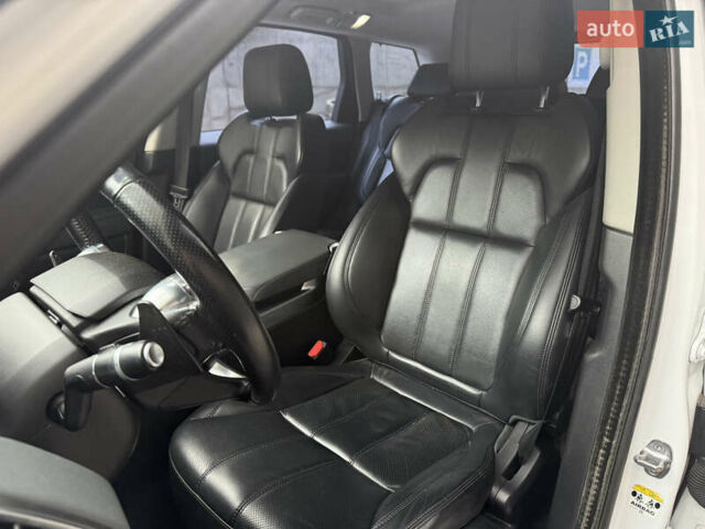 Белый Ленд Ровер Рендж Ровер Спорт, объемом двигателя 2.99 л и пробегом 197 тыс. км за 24000 $, фото 11 на Automoto.ua