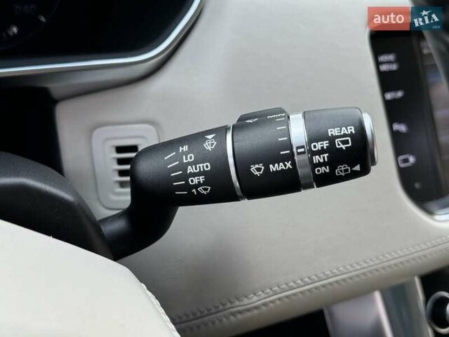 Ленд Ровер Рендж Ровер Спорт 2013 в Киеве на Automoto.ua Белый Ленд Ровер Рендж Ровер Спорт, объемом двигателя 3 л и пробегом 108 тыс. км за 27800 $, фото 40 на Automoto.ua