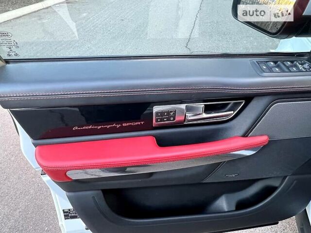 Белый Ленд Ровер Рендж Ровер Спорт, объемом двигателя 3 л и пробегом 156 тыс. км за 21500 $, фото 51 на Automoto.ua