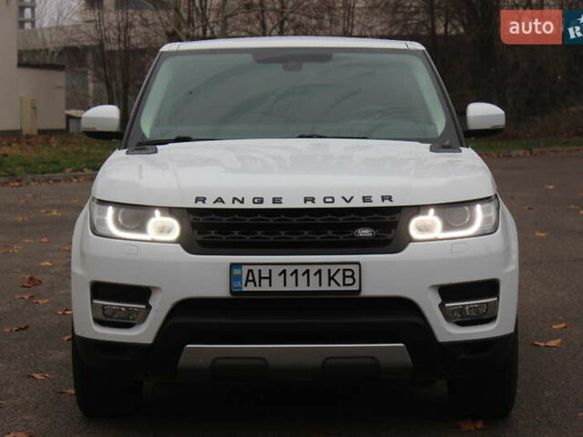 Белый Ленд Ровер Рендж Ровер Спорт, объемом двигателя 2.99 л и пробегом 300 тыс. км за 18999 $, фото 3 на Automoto.ua