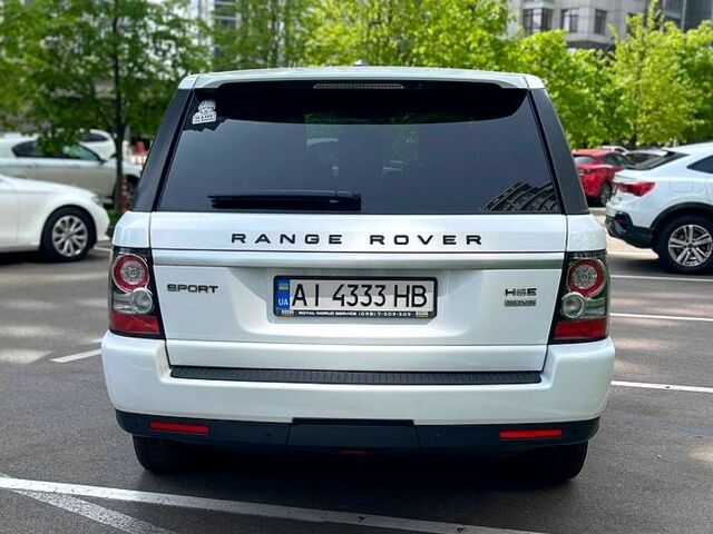 Білий Ленд Ровер Range Rover Sport, об'ємом двигуна 3 л та пробігом 227 тис. км за 19500 $, фото 9 на Automoto.ua