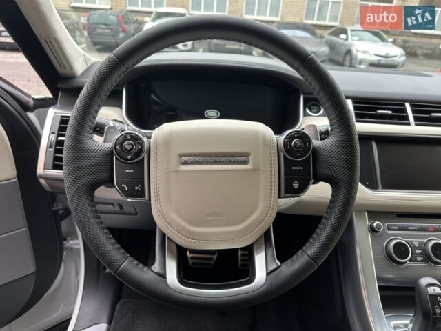 Білий Ленд Ровер Range Rover Sport, об'ємом двигуна 5 л та пробігом 123 тис. км за 25100 $, фото 48 на Automoto.ua
