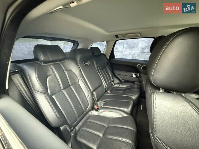 Белый Ленд Ровер Рендж Ровер Спорт, объемом двигателя 2.99 л и пробегом 197 тыс. км за 24000 $, фото 16 на Automoto.ua