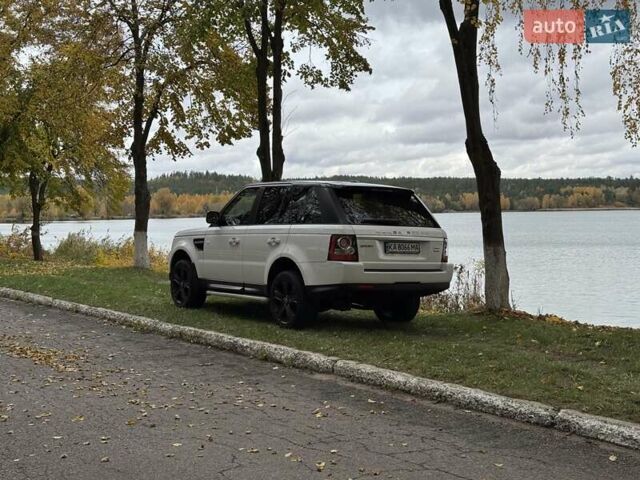 Білий Ленд Ровер Range Rover Sport, об'ємом двигуна 3 л та пробігом 237 тис. км за 16000 $, фото 12 на Automoto.ua