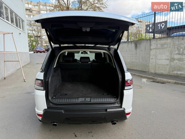 Білий Ленд Ровер Range Rover Sport, об'ємом двигуна 3 л та пробігом 119 тис. км за 28999 $, фото 26 на Automoto.ua