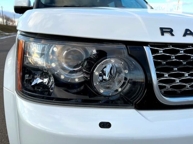 Белый Ленд Ровер Рендж Ровер Спорт, объемом двигателя 3 л и пробегом 156 тыс. км за 21500 $, фото 4 на Automoto.ua