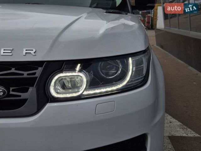 Белый Ленд Ровер Рендж Ровер Спорт, объемом двигателя 5 л и пробегом 122 тыс. км за 34500 $, фото 39 на Automoto.ua