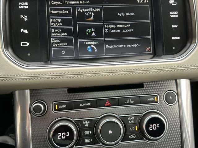 Білий Ленд Ровер Range Rover Sport, об'ємом двигуна 5 л та пробігом 123 тис. км за 25100 $, фото 32 на Automoto.ua