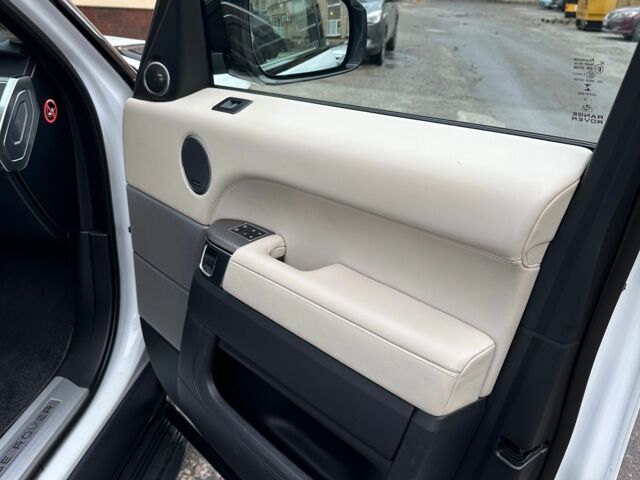 Белый Ленд Ровер Рендж Ровер Спорт, объемом двигателя 5 л и пробегом 121 тыс. км за 34500 $, фото 14 на Automoto.ua