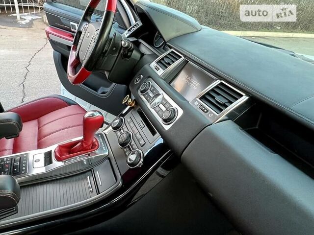 Белый Ленд Ровер Рендж Ровер Спорт, объемом двигателя 3 л и пробегом 156 тыс. км за 23500 $, фото 35 на Automoto.ua