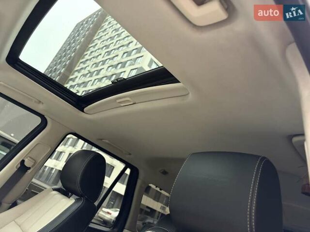 Белый Ленд Ровер Рендж Ровер Спорт, объемом двигателя 3 л и пробегом 149 тыс. км за 23222 $, фото 17 на Automoto.ua