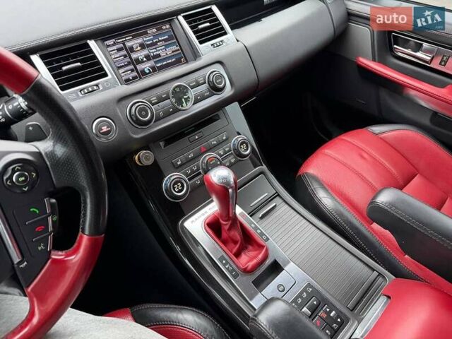 Белый Ленд Ровер Рендж Ровер Спорт, объемом двигателя 3 л и пробегом 156 тыс. км за 21000 $, фото 54 на Automoto.ua