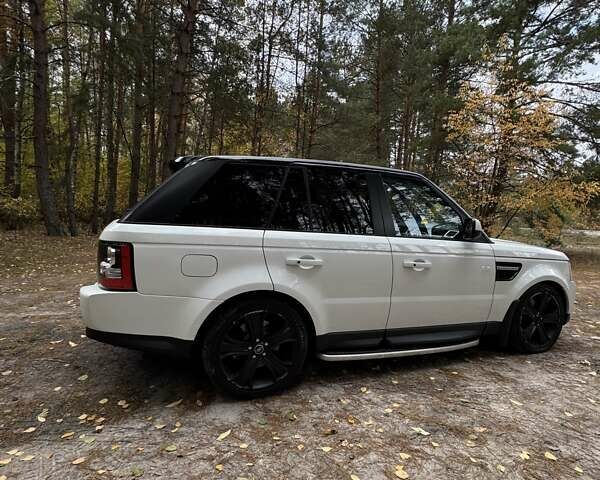 Білий Ленд Ровер Range Rover Sport, об'ємом двигуна 3 л та пробігом 237 тис. км за 16000 $, фото 21 на Automoto.ua