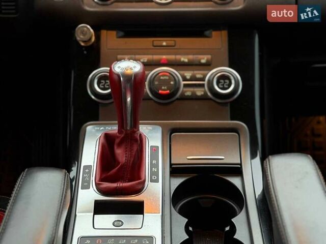 Белый Ленд Ровер Рендж Ровер Спорт, объемом двигателя 3 л и пробегом 156 тыс. км за 21000 $, фото 50 на Automoto.ua