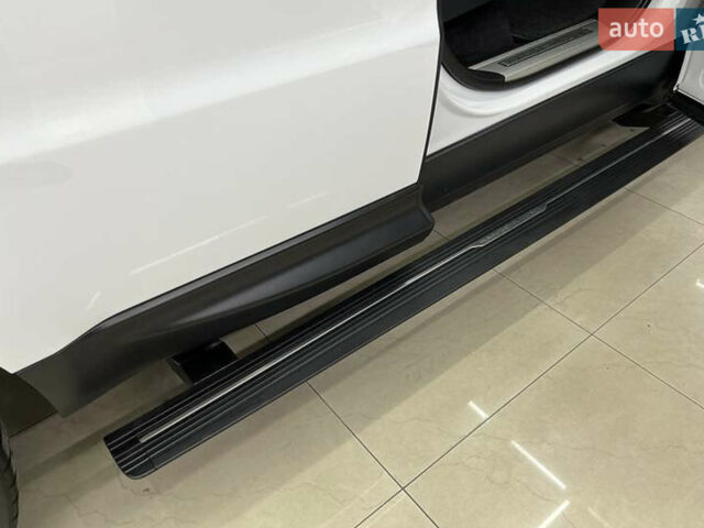 Білий Ленд Ровер Range Rover Sport, об'ємом двигуна 5 л та пробігом 119 тис. км за 39500 $, фото 37 на Automoto.ua