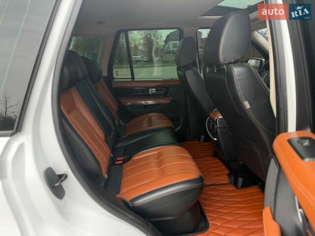 Білий Ленд Ровер Range Rover Sport, об'ємом двигуна 3 л та пробігом 198 тис. км за 14700 $, фото 36 на Automoto.ua
