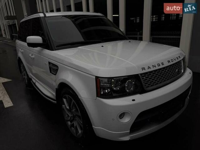 Белый Ленд Ровер Рендж Ровер Спорт, объемом двигателя 3 л и пробегом 149 тыс. км за 23222 $, фото 5 на Automoto.ua