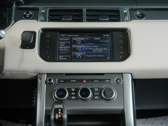 Білий Ленд Ровер Range Rover Sport, об'ємом двигуна 3 л та пробігом 76 тис. км за 49500 $, фото 23 на Automoto.ua