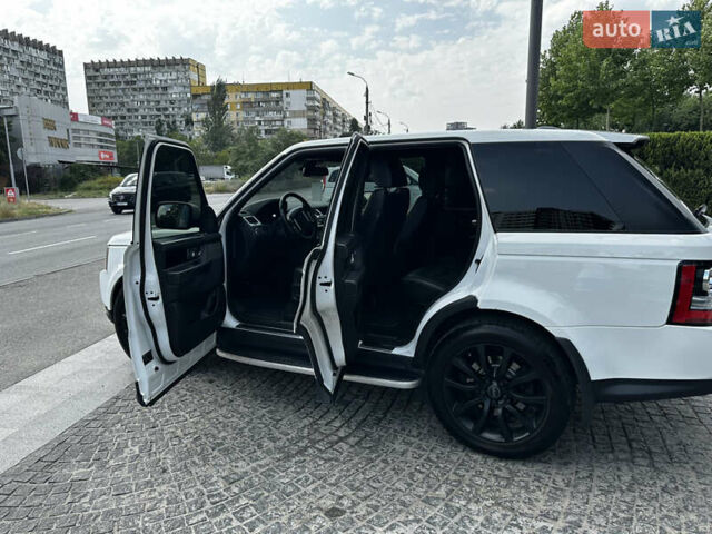 Білий Ленд Ровер Range Rover Sport, об'ємом двигуна 3 л та пробігом 209 тис. км за 20000 $, фото 15 на Automoto.ua