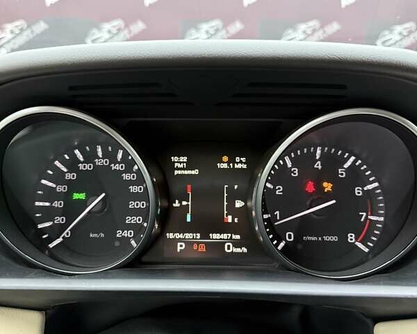 Білий Ленд Ровер Range Rover Sport, об'ємом двигуна 3 л та пробігом 190 тис. км за 24500 $, фото 40 на Automoto.ua