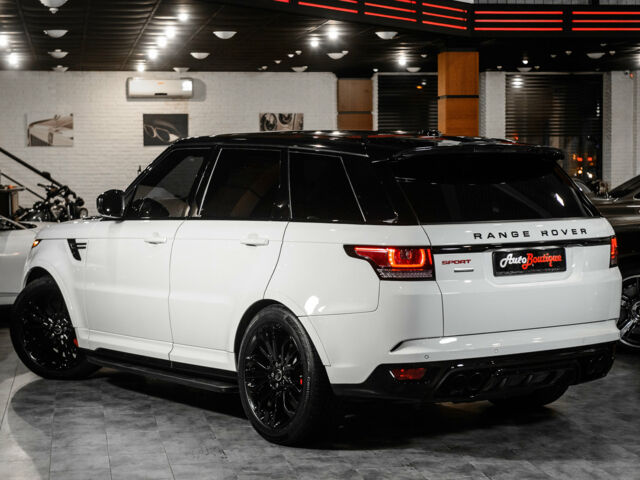 Білий Ленд Ровер Range Rover Sport, об'ємом двигуна 3 л та пробігом 93 тис. км за 45500 $, фото 4 на Automoto.ua