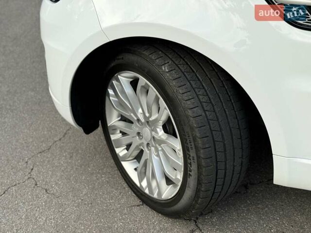 Ленд Ровер Рендж Ровер Спорт 2013 в Киеве на Automoto.ua Белый Ленд Ровер Рендж Ровер Спорт, объемом двигателя 3 л и пробегом 108 тыс. км за 27800 $, фото 27 на Automoto.ua