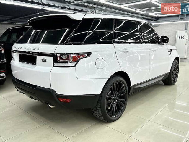 Білий Ленд Ровер Range Rover Sport, об'ємом двигуна 5 л та пробігом 119 тис. км за 39500 $, фото 6 на Automoto.ua