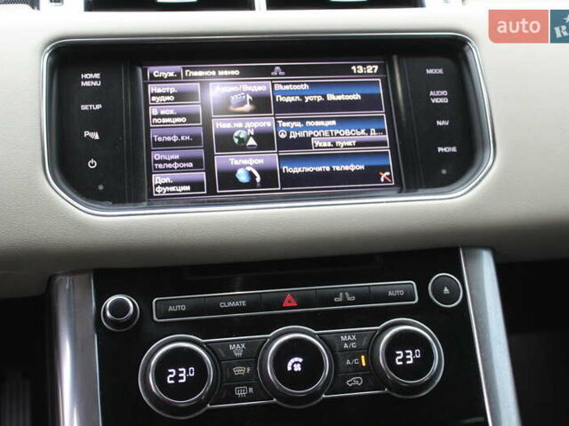 Білий Ленд Ровер Range Rover Sport, об'ємом двигуна 2.99 л та пробігом 300 тис. км за 19999 $, фото 35 на Automoto.ua